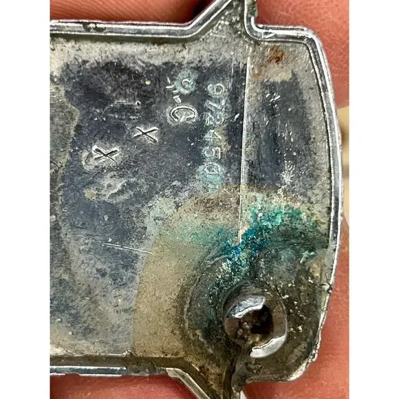 Vintage Cadillac Emblem Classic Car Badge Metal Auto Ornament Collectible - Picture 3 of 3